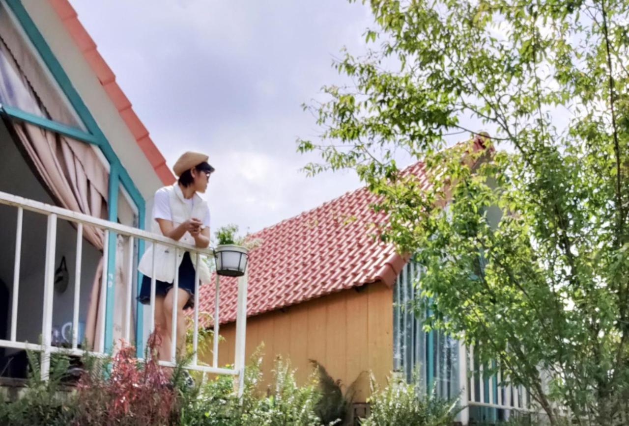 Paradiso Homestay Mangden Kon Von Kla Экстерьер фото